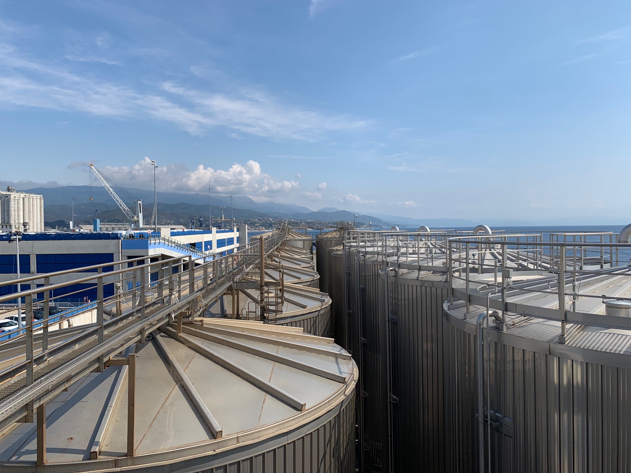 Foto tetto S6 vista verso Genova